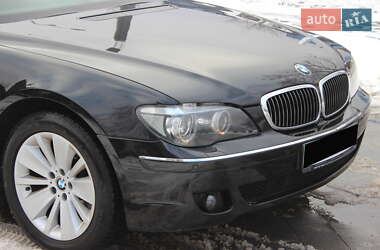 Седан BMW 7 Series 2005 в 