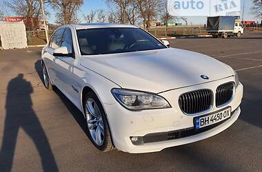 Седан BMW 7 Series 2013 в Одесі