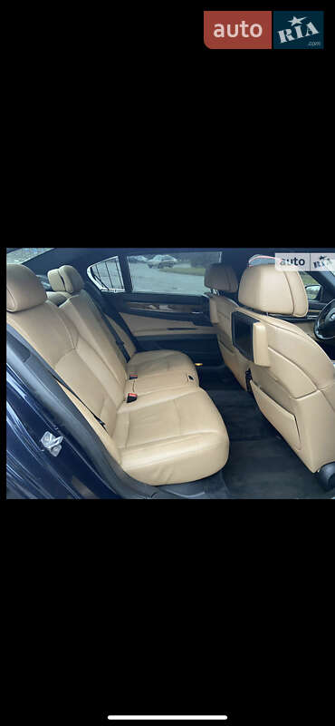 Седан BMW 7 Series 2010 в Кропивницком фото 30 Седан BMW 7 Series 2010 в Кропивницком