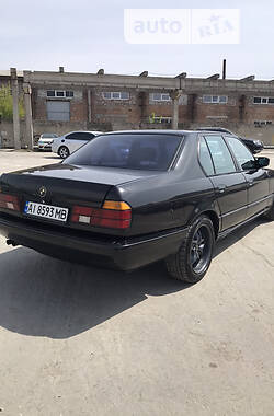 Седан BMW 7 Series 1988 в Белой Церкви