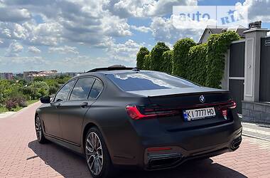 Седан BMW 7 Series 2016 в Черновцах