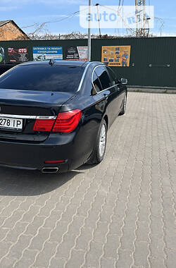 Седан BMW 7 Series 2012 в Запорожье