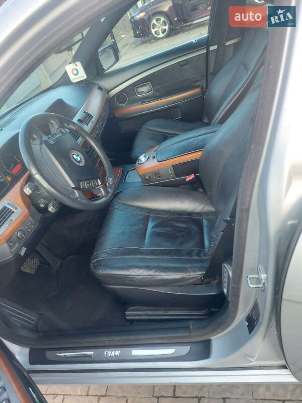 Седан BMW 7 Series 2001 в Дрогобыче
