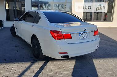 Седан BMW 7 Series 2010 в Коломые