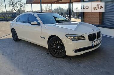 Седан BMW 7 Series 2010 в Коломые