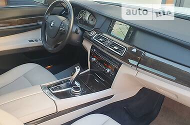 Седан BMW 7 Series 2010 в Коломые