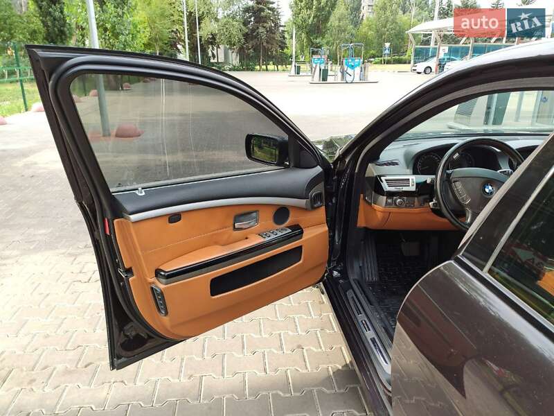 Седан BMW 7 Series 2007 в Кривому Розі