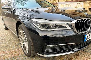 Седан BMW 7 Series 2016 в Киеве