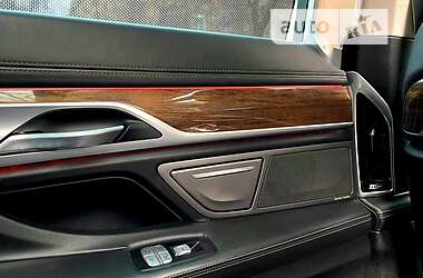 Седан BMW 7 Series 2016 в Киеве