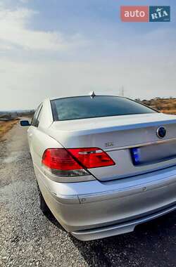 Седан BMW 7 Series 2005 в 
