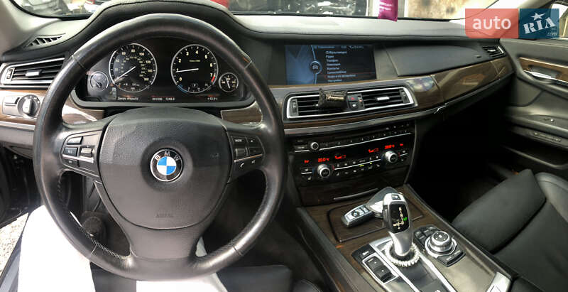 Седан BMW 7 Series 2010 в Івано-Франківську