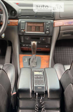 Седан BMW 7 Series 2000 в 