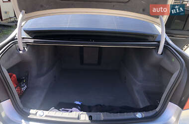 Седан BMW 7 Series 2011 в 