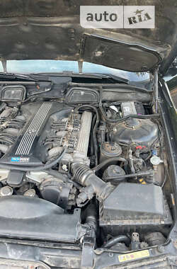 Седан BMW 7 Series 1999 в 