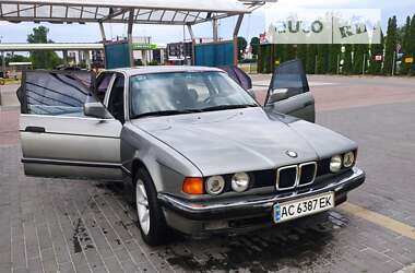 Седан BMW 7 Series 1989 в Луцьку