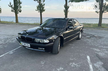 Седан BMW 7 Series 2000 в Білгороді-Дністровському