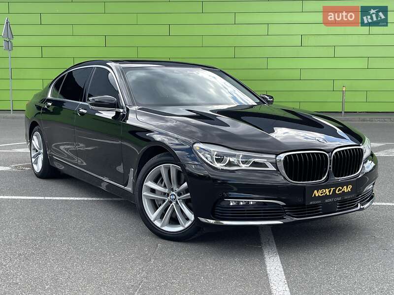 Седан BMW 7 Series 2017 в 