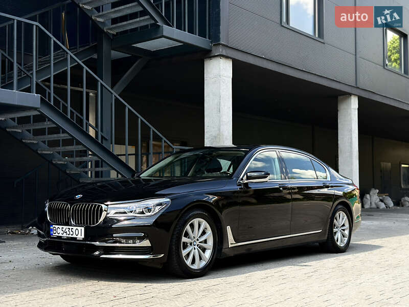 Седан BMW 7 Series 2018 в Львове