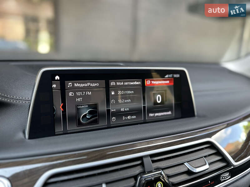 Седан BMW 7 Series 2018 в Львове