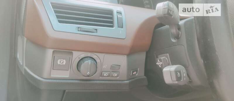 Седан BMW 7 Series 2004 в Романіву