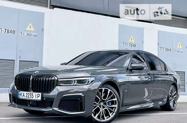 Седан BMW 7 Series 2020 в 