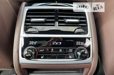 Седан BMW 7 Series 2020 в 