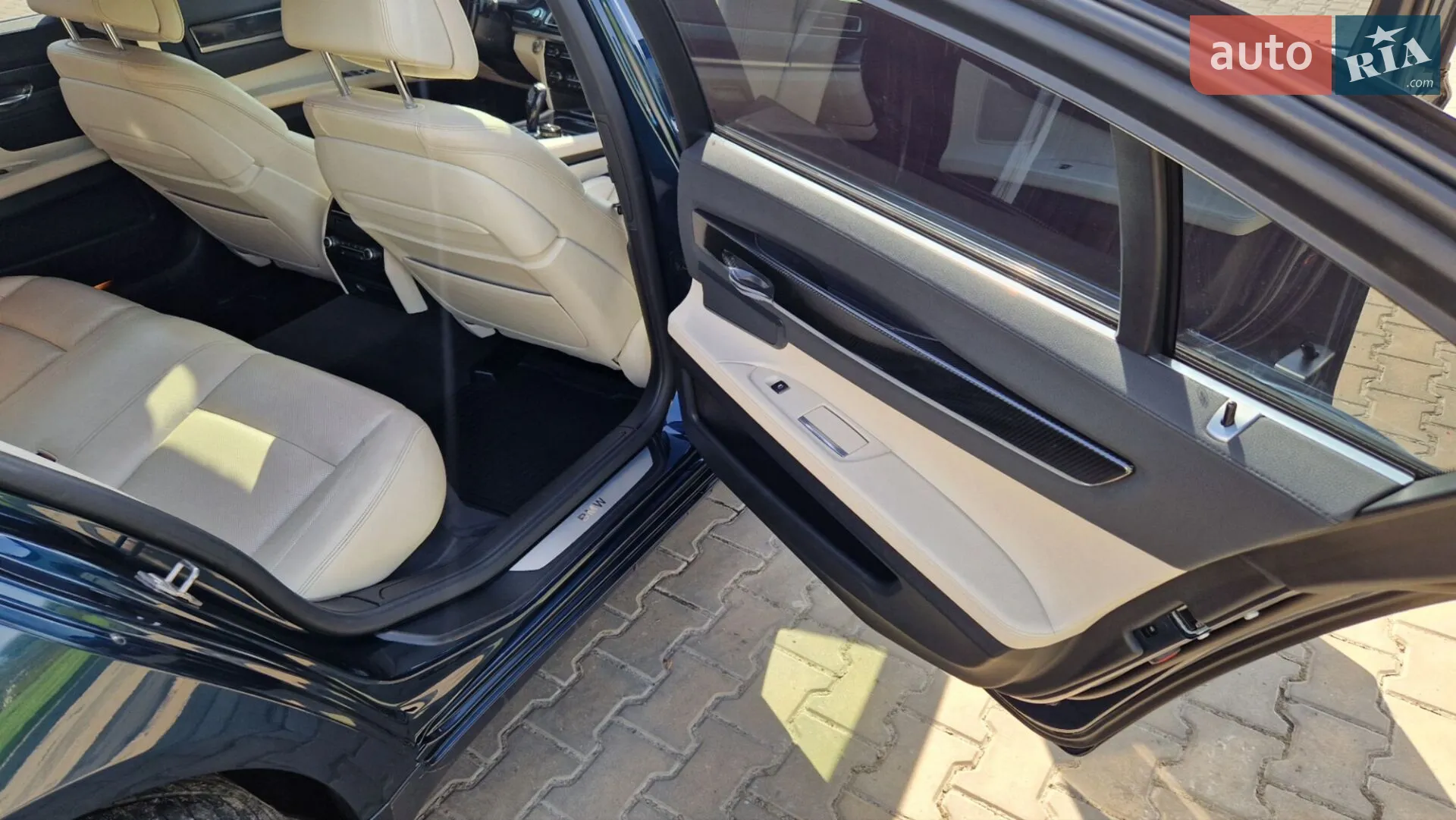 2012 BMW 7er - мініатюра 14