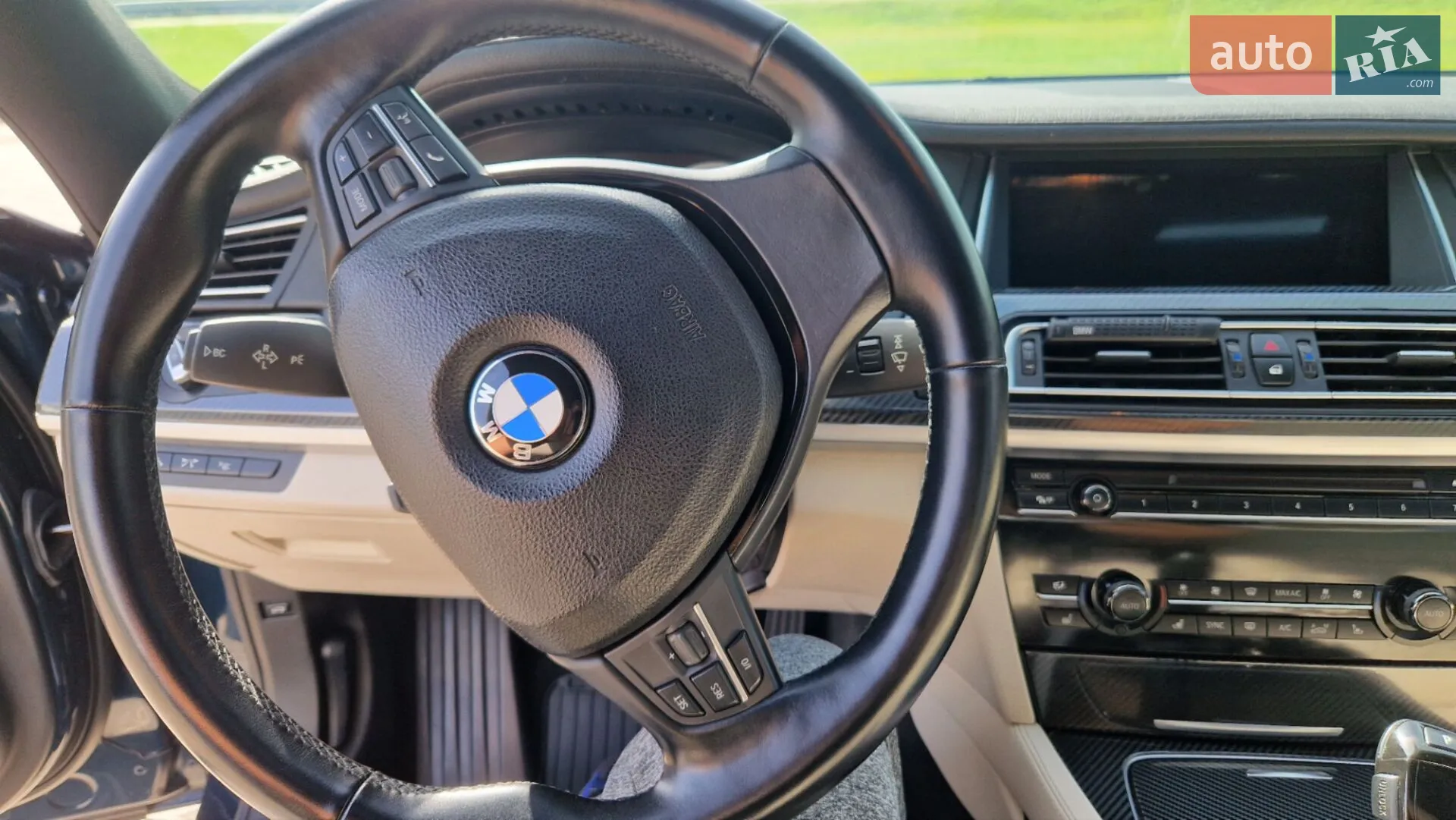 2012 BMW 7er - мініатюра 22