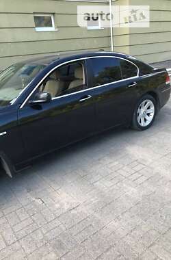 Седан BMW 7 Series 2005 в Львові