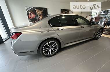 Седан BMW 7 Series 2022 в 