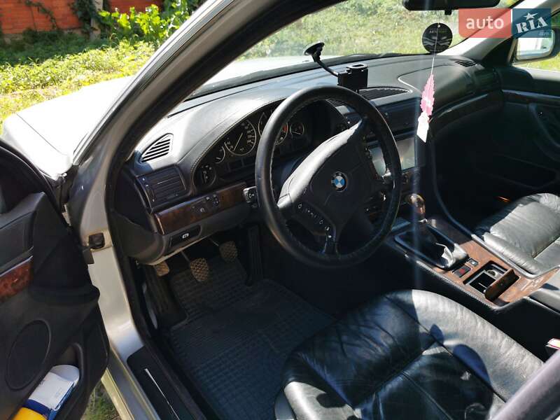 Седан BMW 7 Series 1997 в Бориславі