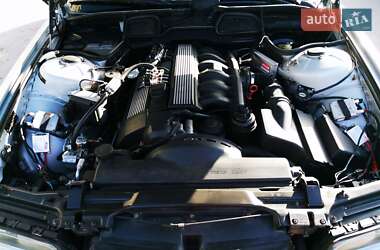 Седан BMW 7 Series 1997 в Бориславі