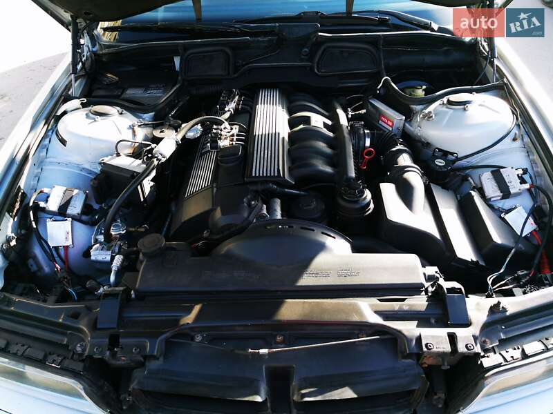 Седан BMW 7 Series 1997 в Бориславі