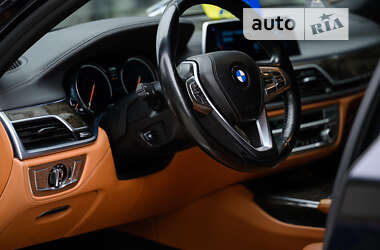 Седан BMW 7 Series 2016 в Ужгороде