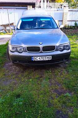 Седан BMW 7 Series 2002 в Львові