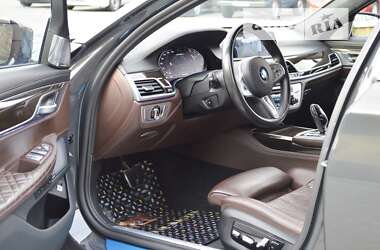 Седан BMW 7 Series 2021 в Одессе