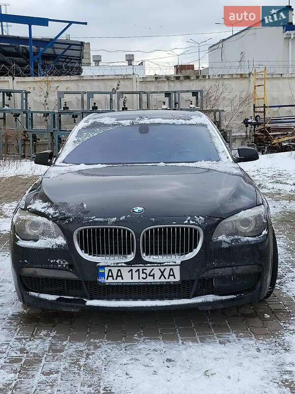 Седан BMW 7 Series 2011 в Киеве