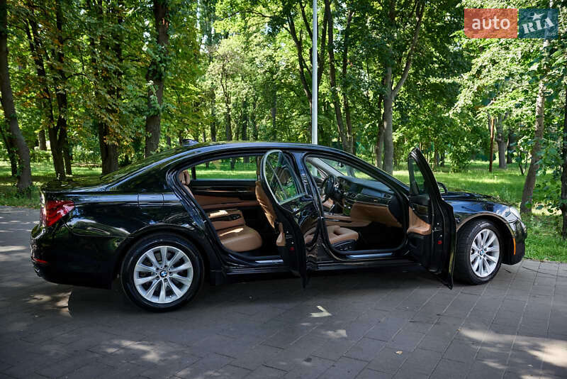 Седан BMW 7 Series 2013 в Києві