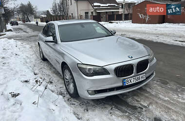 Седан BMW 7 Series 2011 в 
