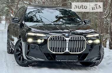 Седан BMW 7 Series 2023 в Киеве