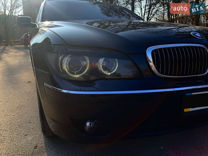 Седан BMW 7 Series 2005 в Тернополі