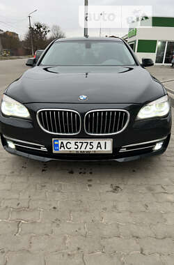 Седан BMW 7 Series 2013 в Владимир-Волынском