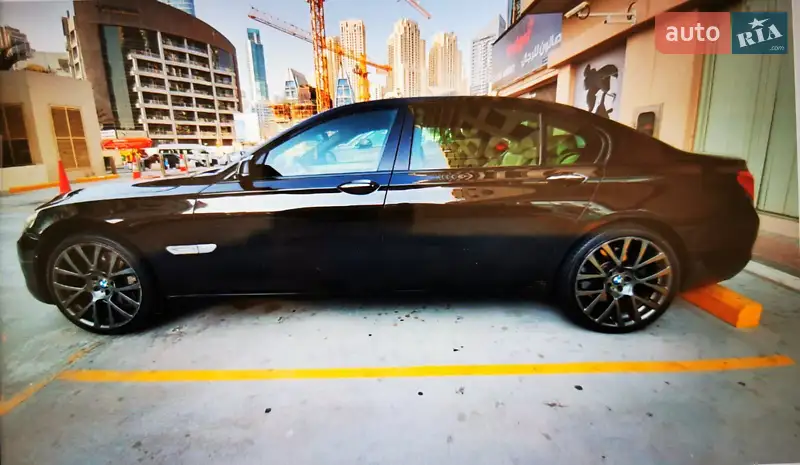 BMW 7 Series 2011