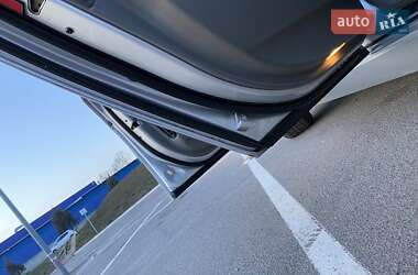 Седан BMW 7 Series 2003 в Черноморске