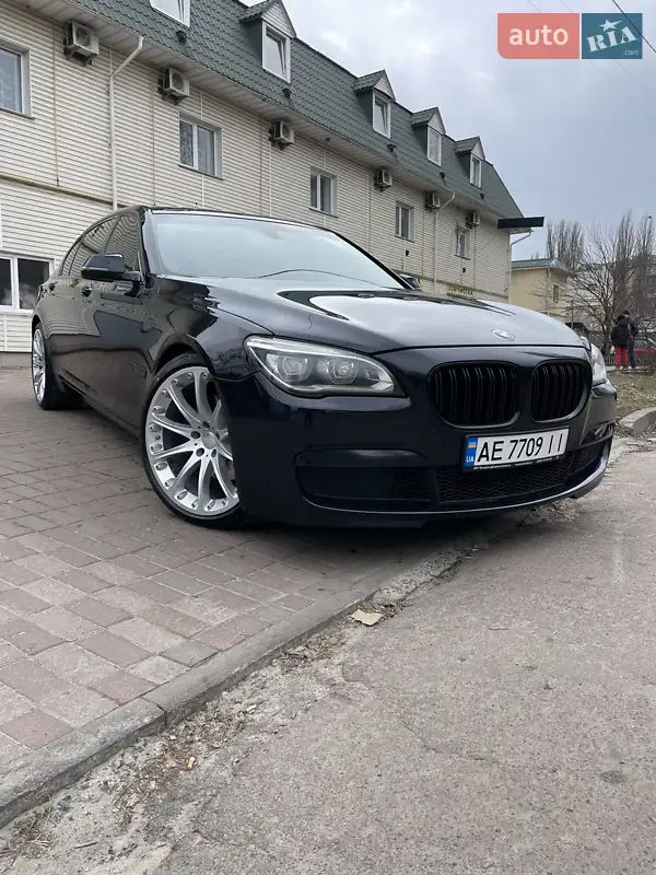 BMW 7 Series 2013