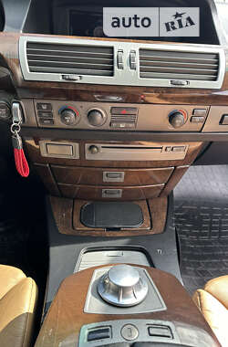 Седан BMW 7 Series 2003 в Тернополе