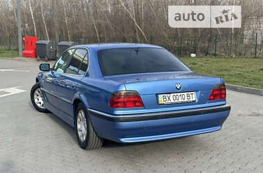 Седан BMW 7 Series 2000 в Хмельницькому