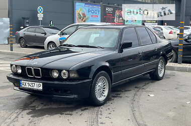 Седан BMW 7 Series 1988 в Харкові