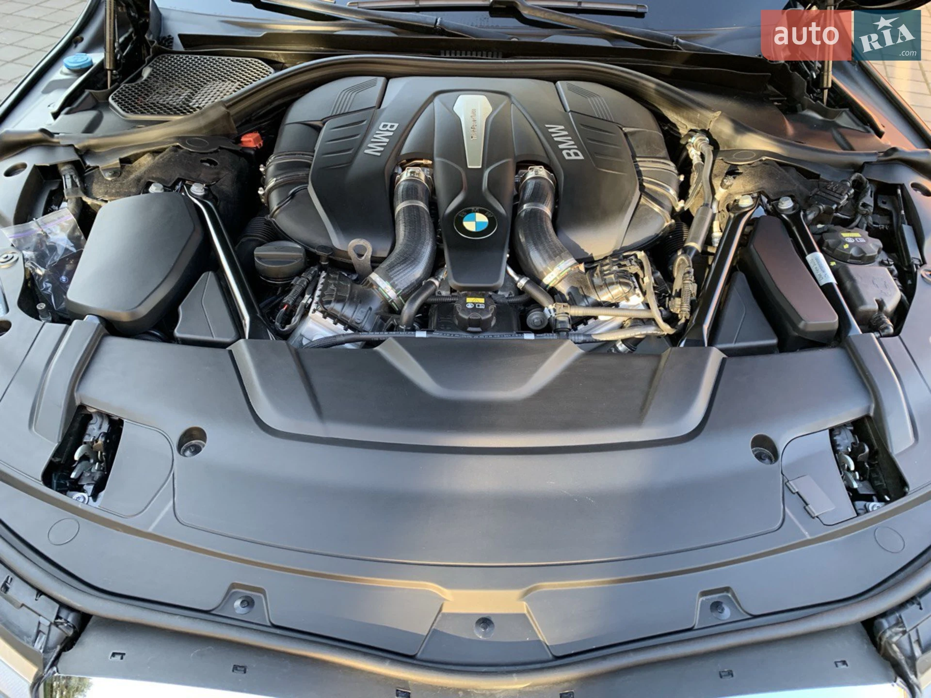 2015 BMW 7er - мініатюра 27