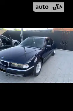 BMW 7 Series 1996